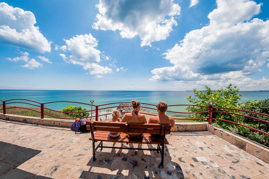 Panorama Marina Fort Beach - Premium Apartments Sea Viev سفيتي فلاس المظهر الخارجي الصورة