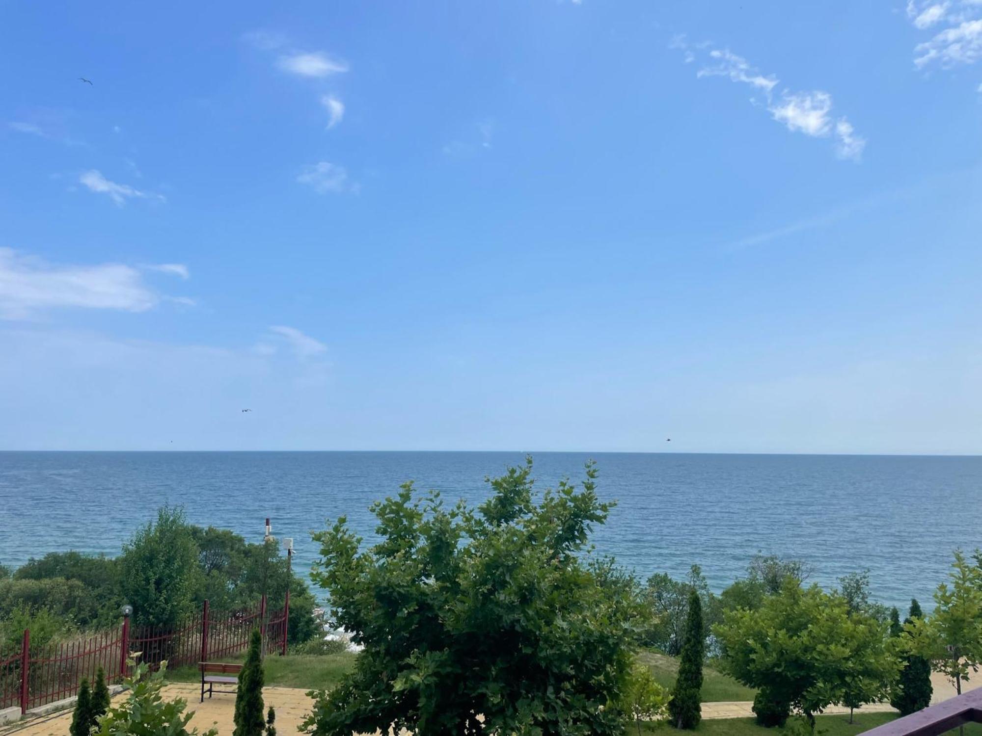 Panorama Marina Fort Beach - Premium Apartments Sea Viev سفيتي فلاس الغرفة الصورة