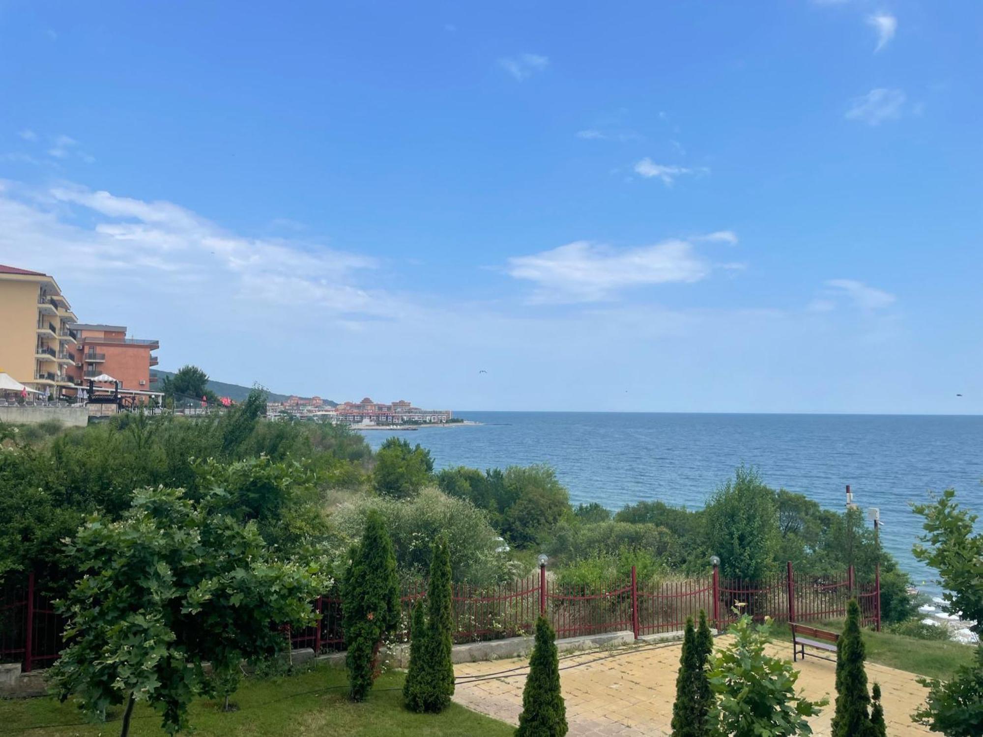 Panorama Marina Fort Beach - Premium Apartments Sea Viev سفيتي فلاس الغرفة الصورة