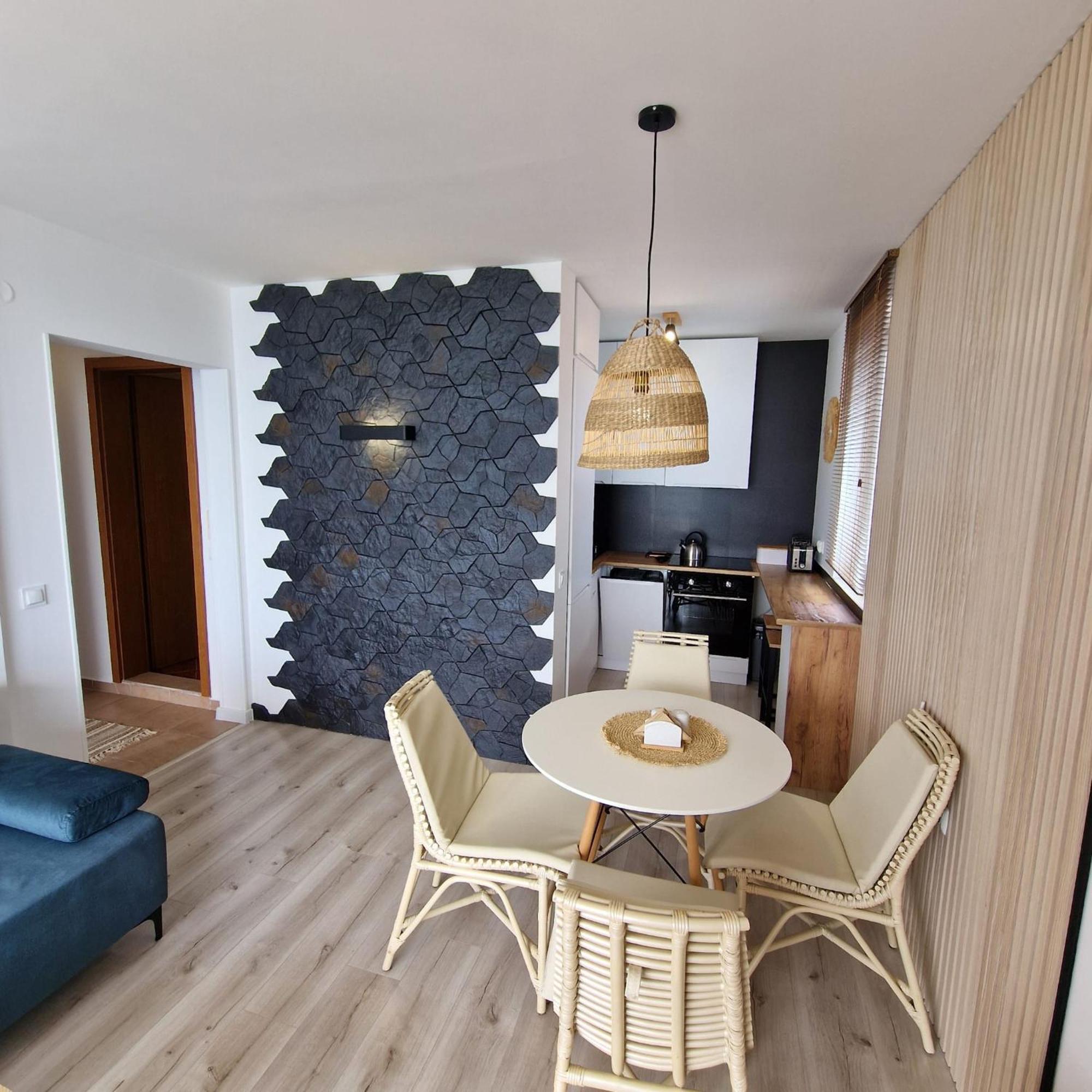 Panorama Marina Fort Beach - Premium Apartments Sea Viev سفيتي فلاس المظهر الخارجي الصورة